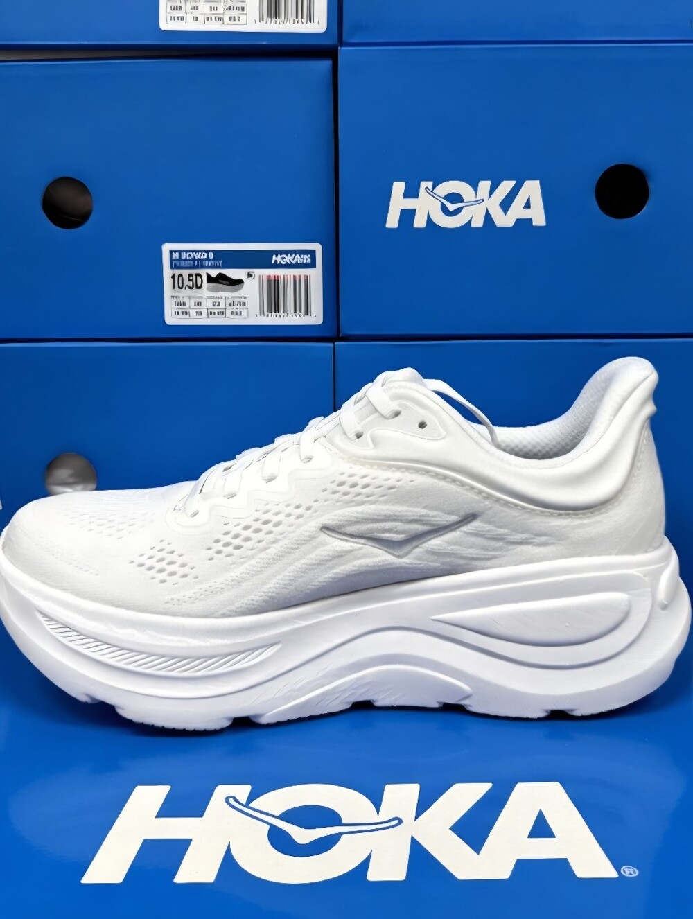 HOKA Bondi One One 9 Triple ๐ปโโ๏ธ White Running Shoe For Men Brand New Width D - Picture 5 of 8